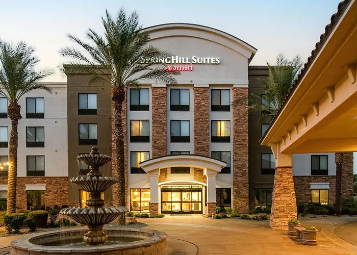 Phoenix Sports & Entertainment District Hotel 3*