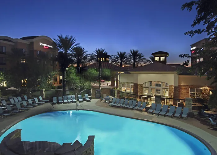 Phoenix Sports & Entertainment District Hotel Glendale