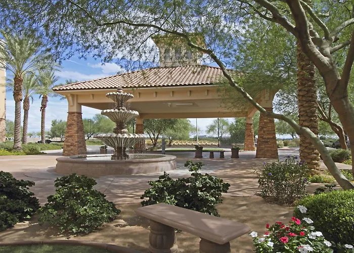 Phoenix Sports & Entertainment District Hotel